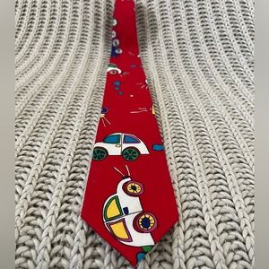 William Raynor car tie